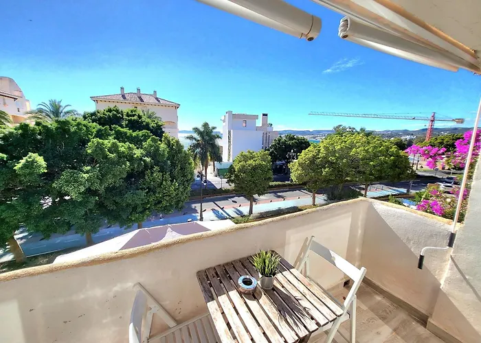 Beach Bungalow Port,Free Parking