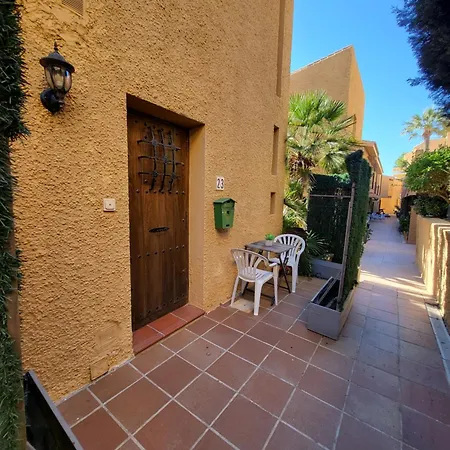 Beach Bungalow Port,Free Parking Estepona Exterior photo